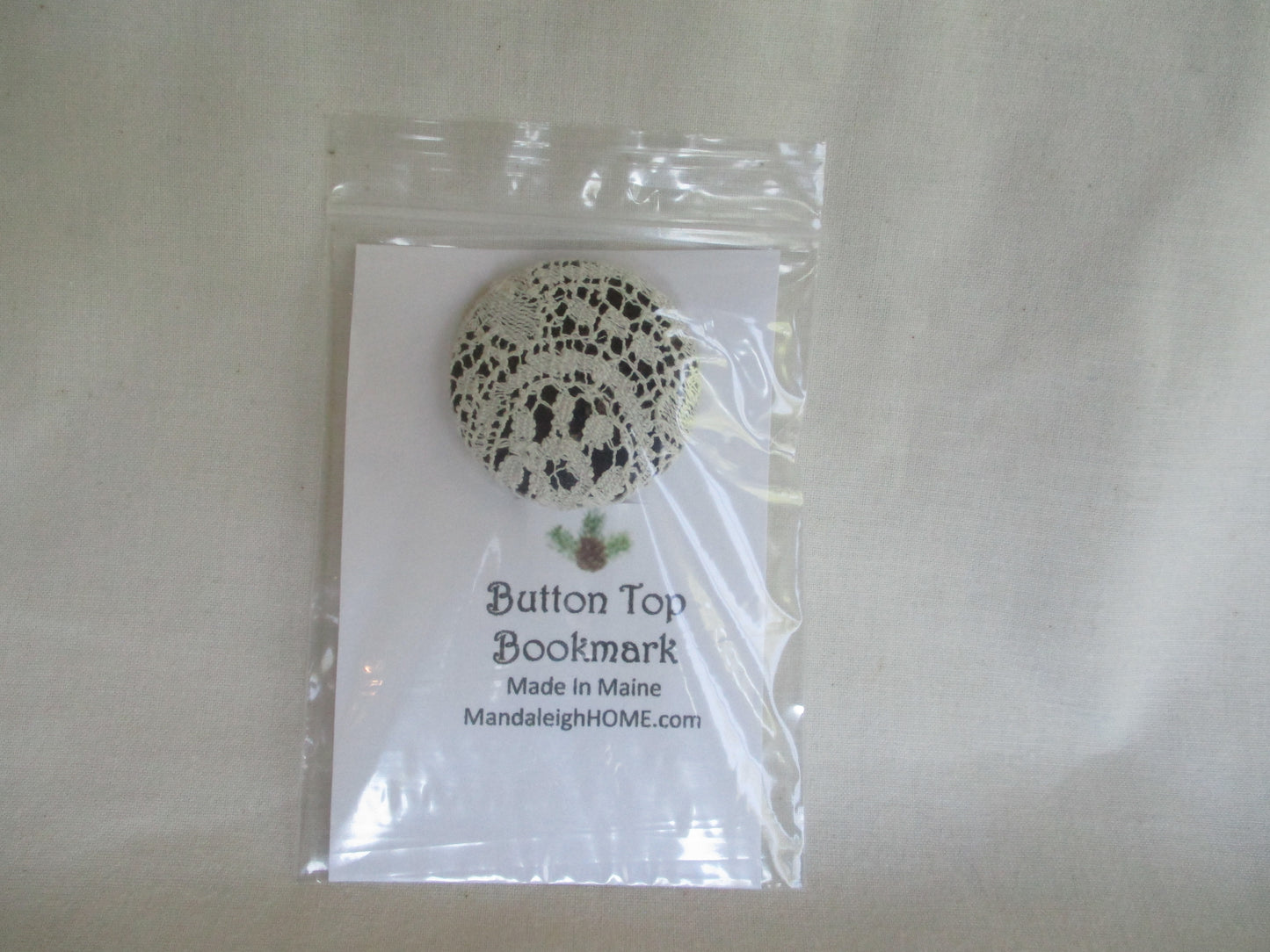 Button Top Book Mark