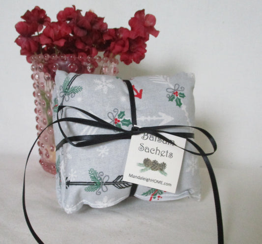 Maine Balsam Sachet Set of 3 Arrow with Christmas Greenery on Grey Fabric, Ready to Ship