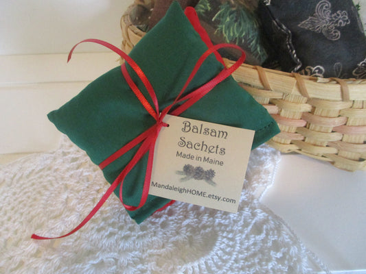 Maine Balsam Fir Christmas Color Stocking Stuffer Sachet Set of 3 Pine Scent Green Red Green Ready to Ship