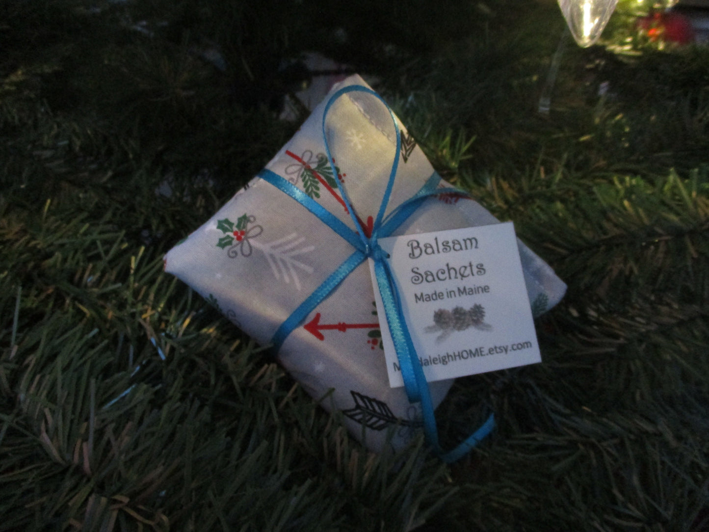 Maine Balsam Sachet Set of 3 Arrow with Christmas Greenery on Grey Fabric, Ready to Ship