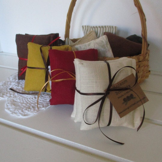 Wholesale Bulk order of 25 Sets of 3 Balsam or Lavender Sachets with Linen Fabric