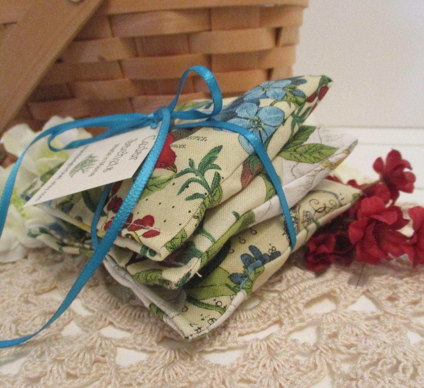 Cedar, Lavender or Maine Balsam Fir Sachet set of 3 Natural Flower Bird Butterfly Fabric Ready to Ship