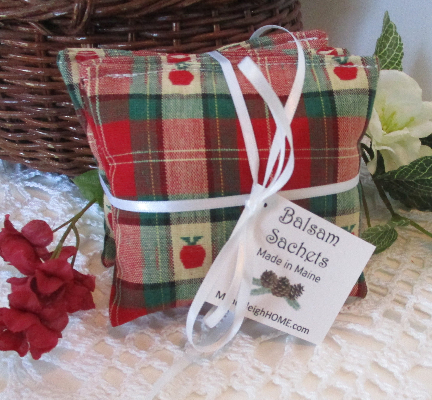 Apple on Plaid Sachet Set of 3 Pine Lavender or Cedar Scent Teacher Gift Rustic