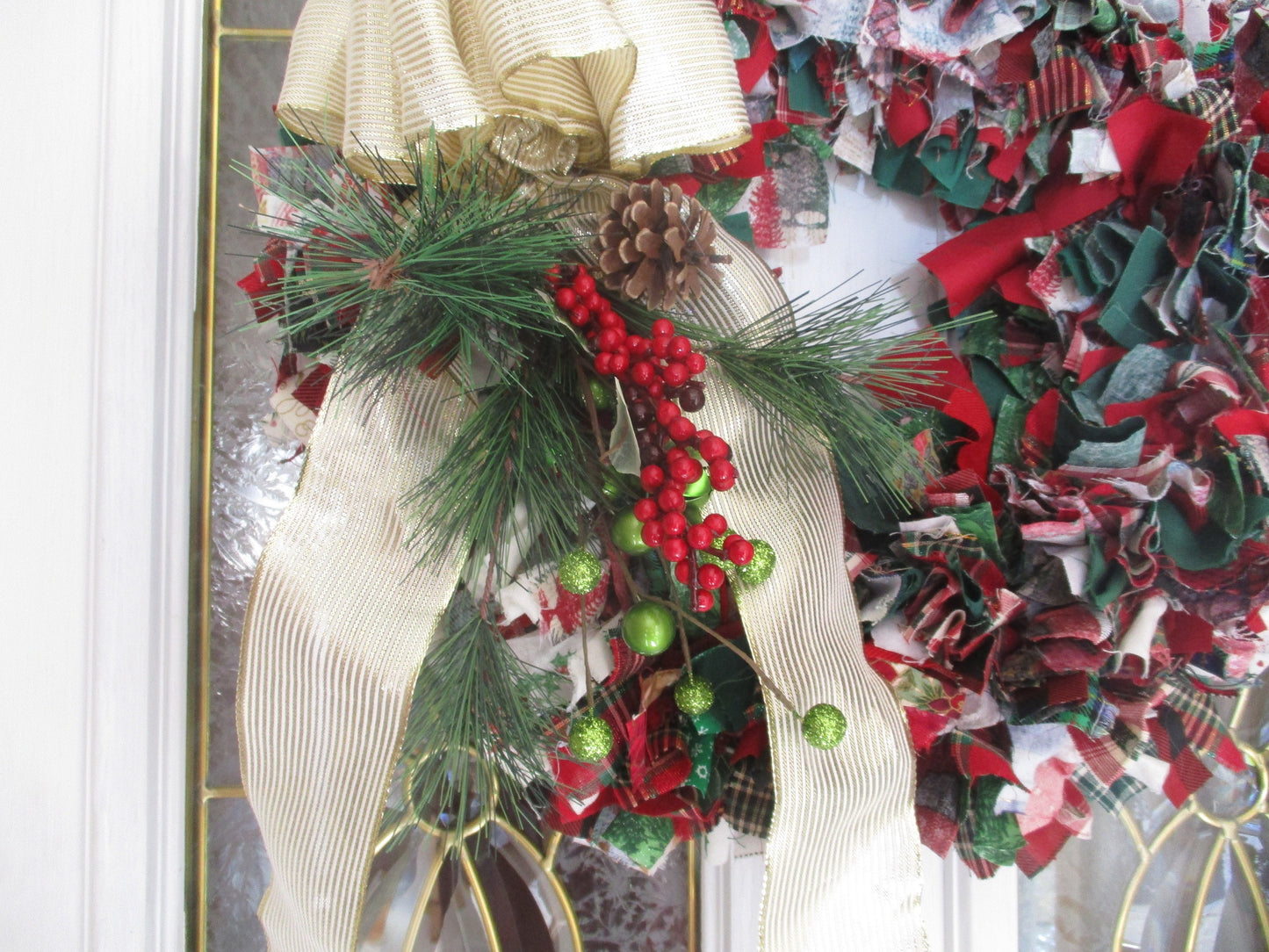 Christmas Rag Wreath with Red Green Gold Pine Cone